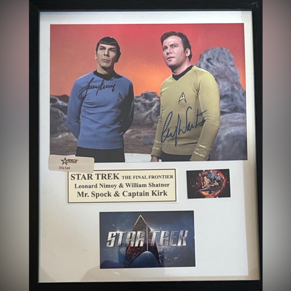 LEONARD NIMOY MR. Spock signed photo STAR TREK